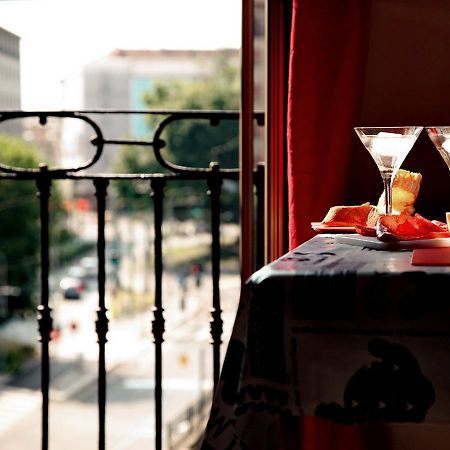 Bnbutler - Col Di Lana - Navigli Apartment - Darsena Мілан Екстер'єр фото