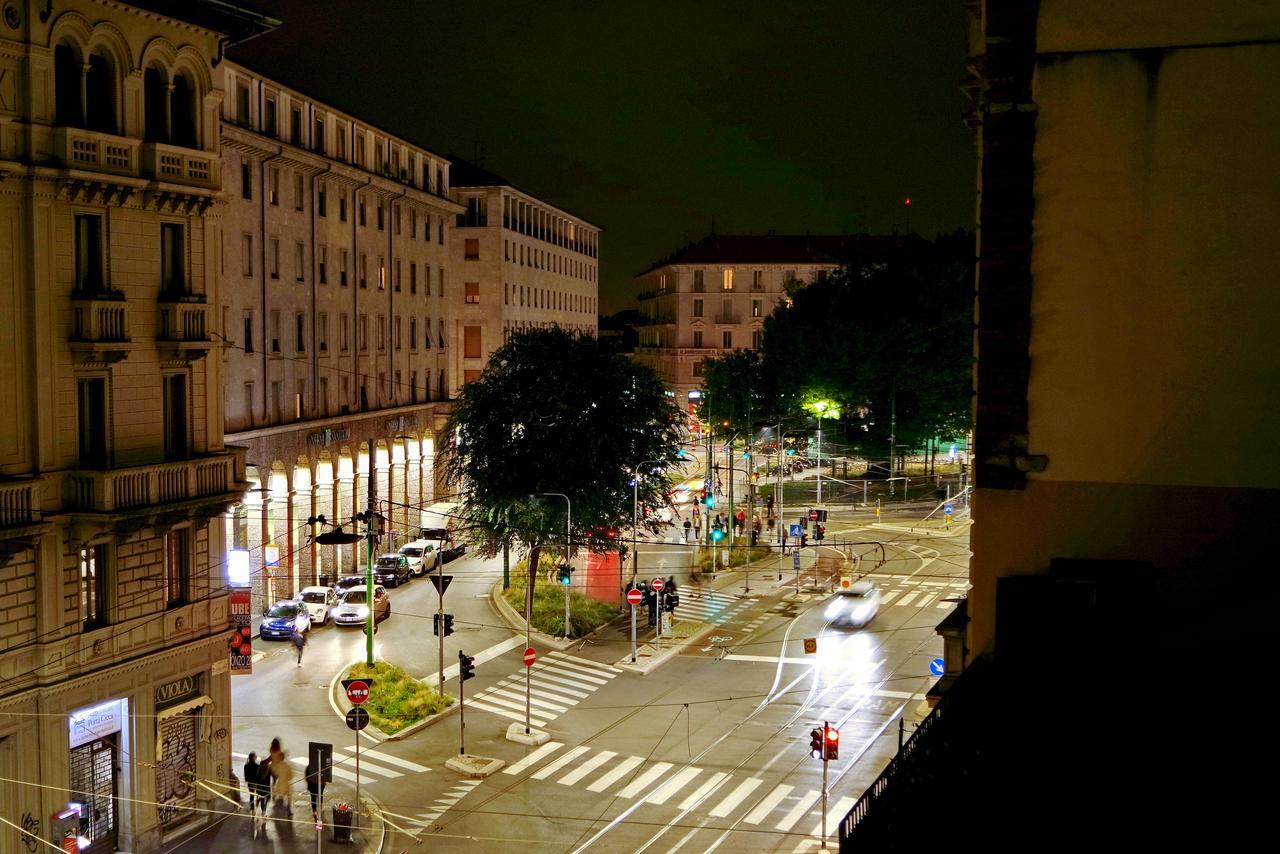 Bnbutler - Col Di Lana - Navigli Apartment - Darsena Мілан Екстер'єр фото