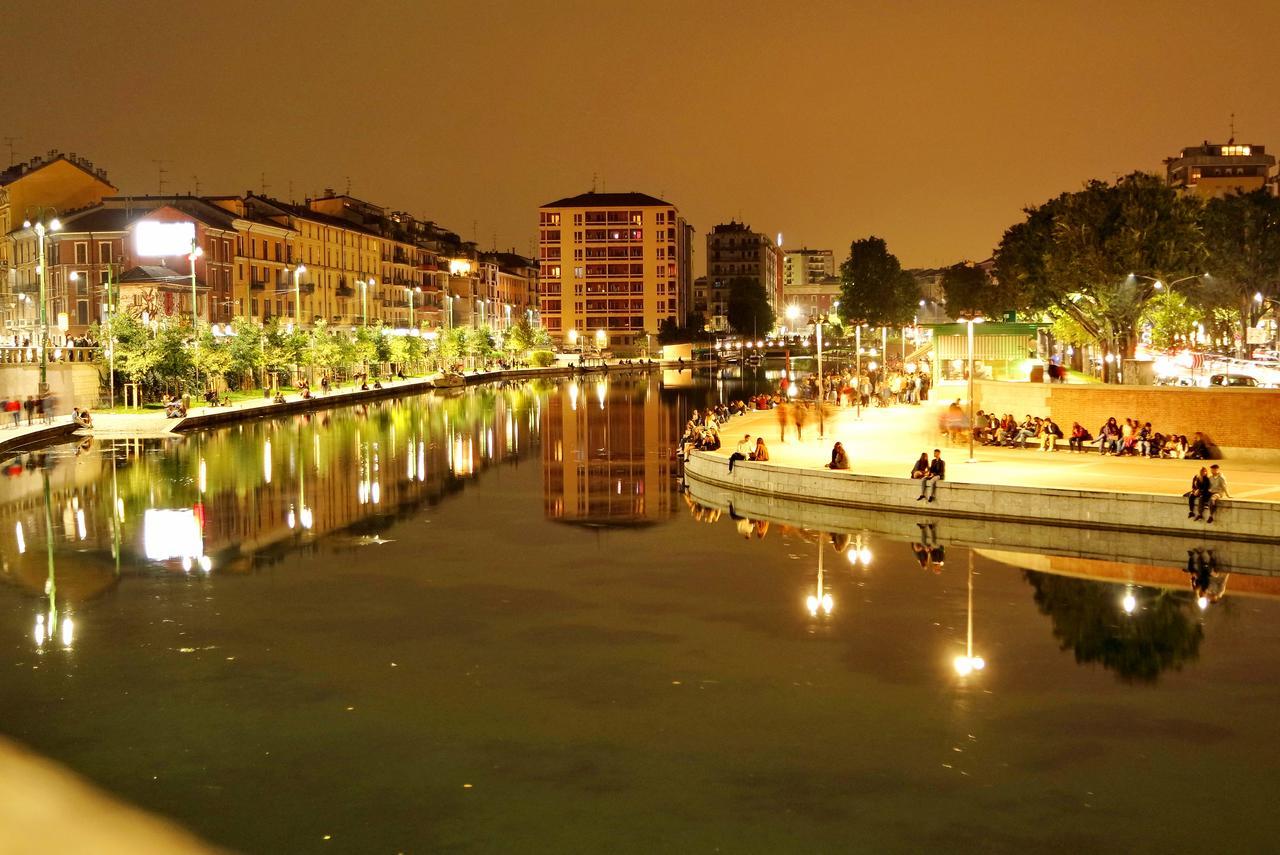 Bnbutler - Col Di Lana - Navigli Apartment - Darsena Мілан Екстер'єр фото