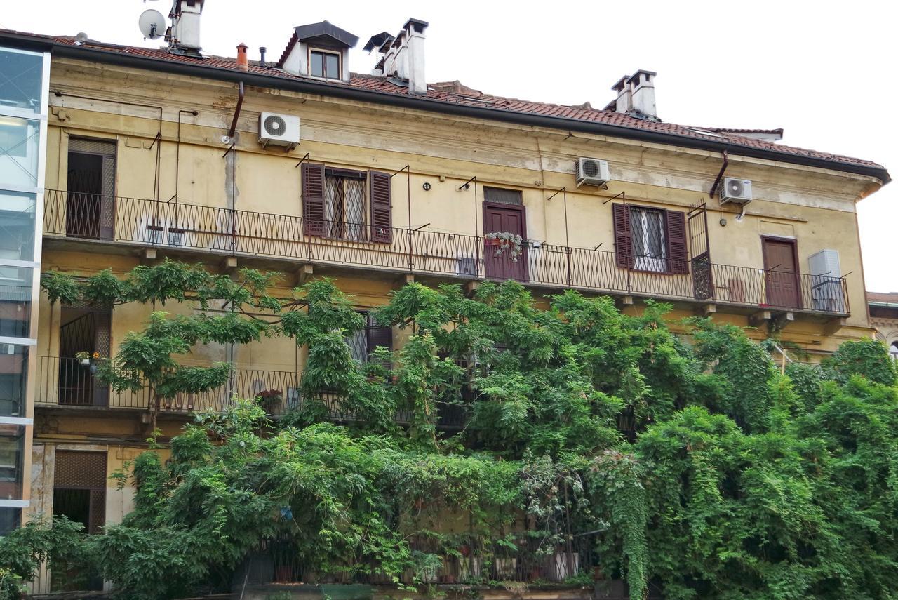 Bnbutler - Col Di Lana - Navigli Apartment - Darsena Мілан Екстер'єр фото