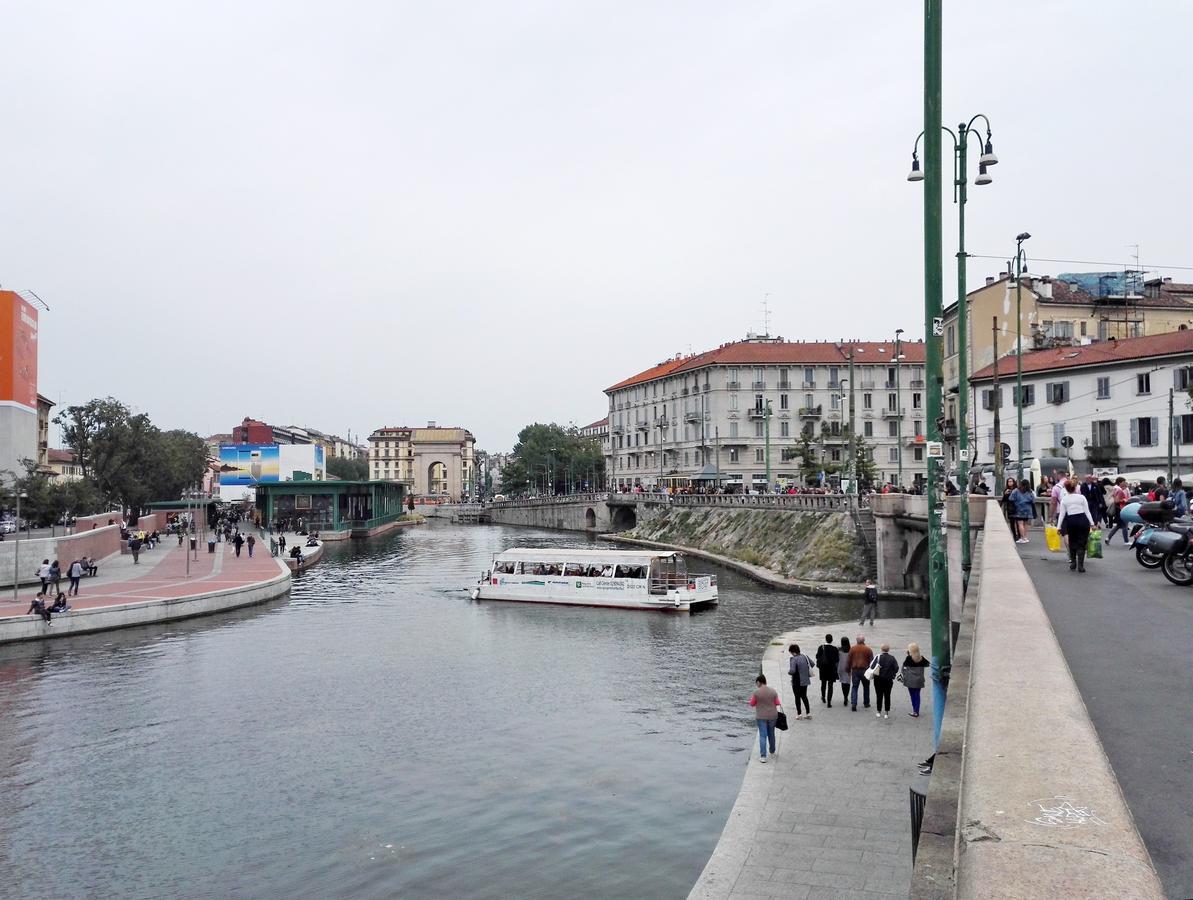 Bnbutler - Col Di Lana - Navigli Apartment - Darsena Мілан Екстер'єр фото